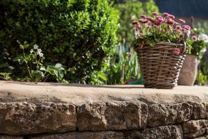 Realisation terrasse murets escalier allee jardin pierre recuperation 3